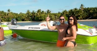 Speed Boats Tours Punta Cana, Snorkel, Natural Pool, Bavaro bay, Best Price.